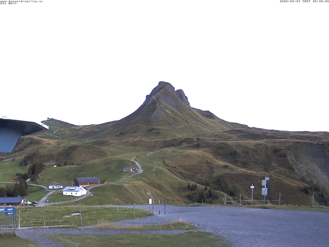 Archiv Foto Webcam Bergstation Uga (1850m)