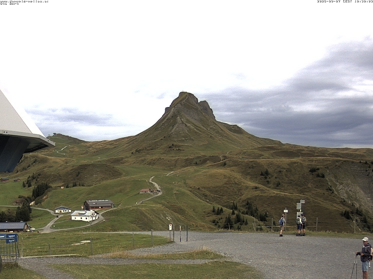 Archiv Foto Webcam Bergstation Uga (1850m)