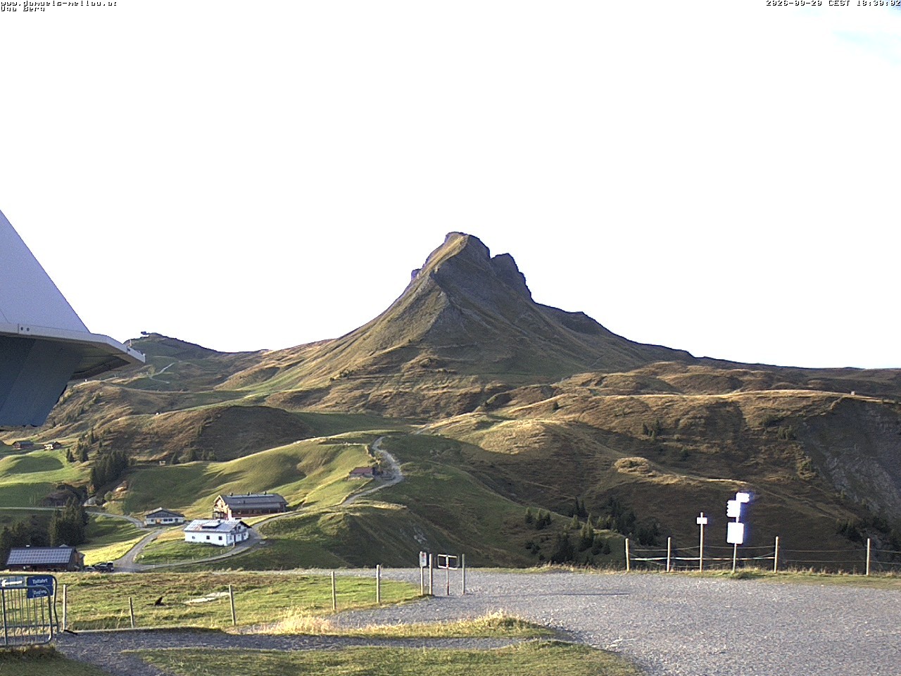 Archiv Foto Webcam Bergstation Uga (1850m)