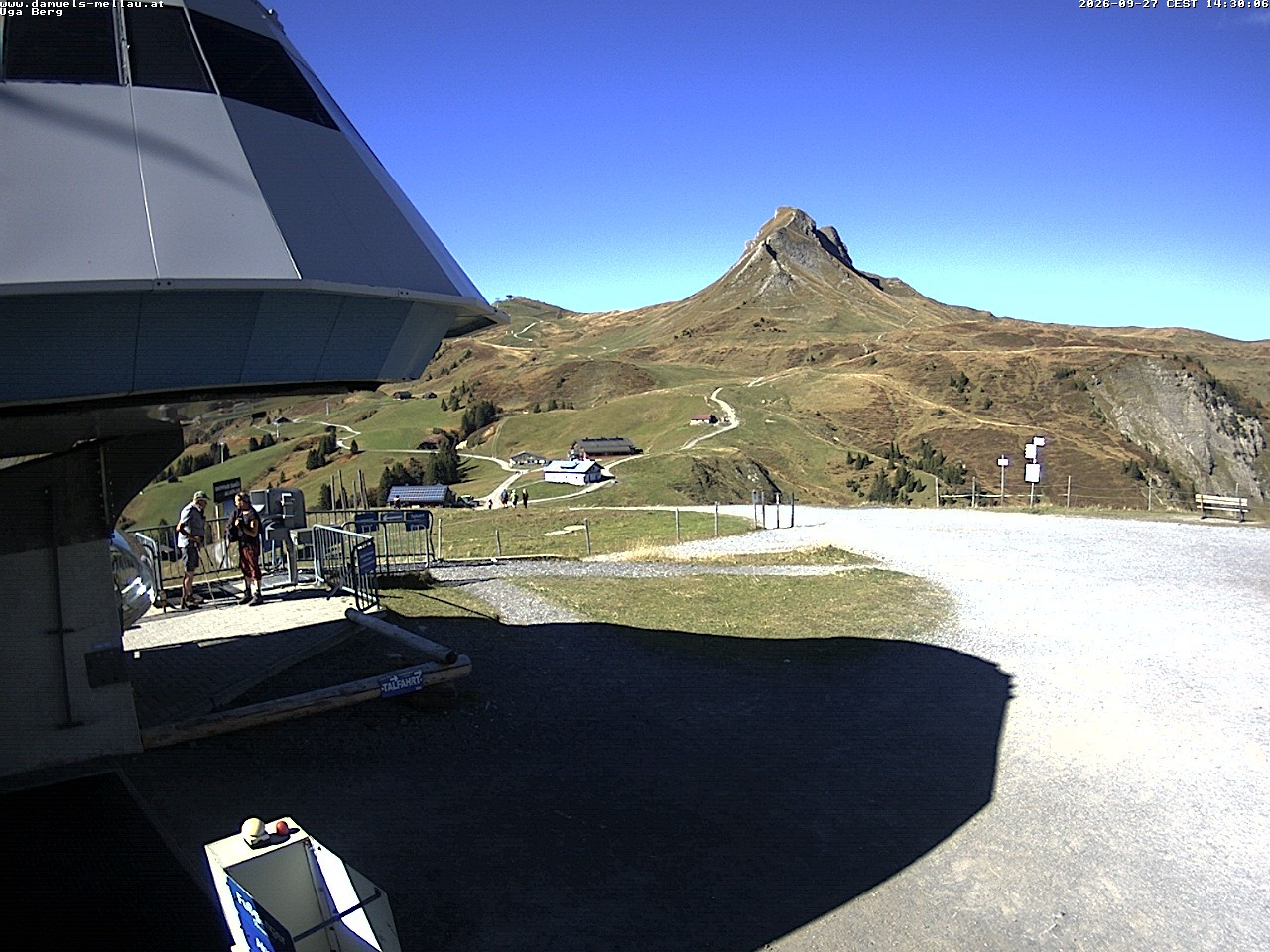 Archiv Foto Webcam Bergstation Uga (1850m)