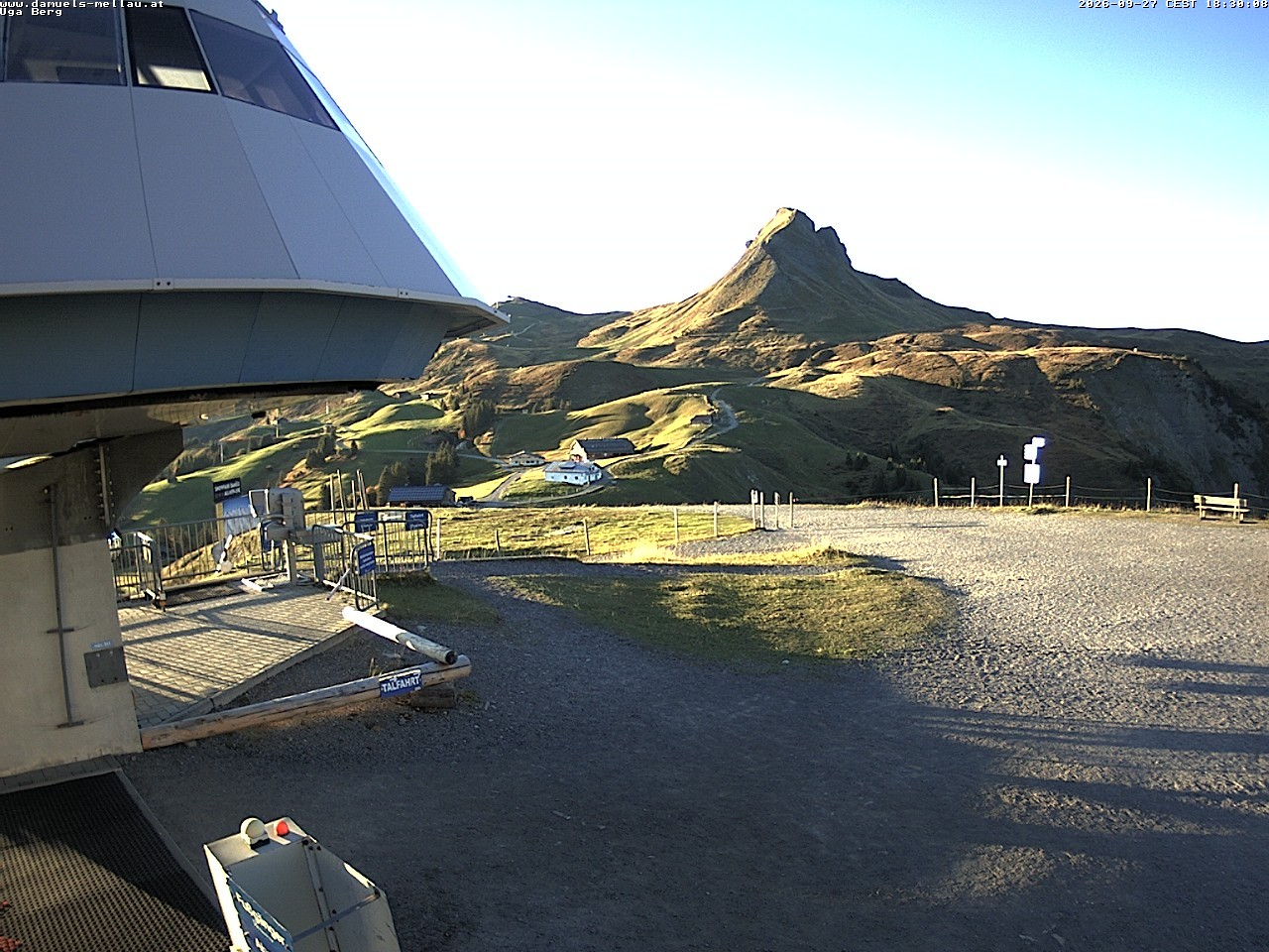 Archiv Foto Webcam Bergstation Uga (1850m)