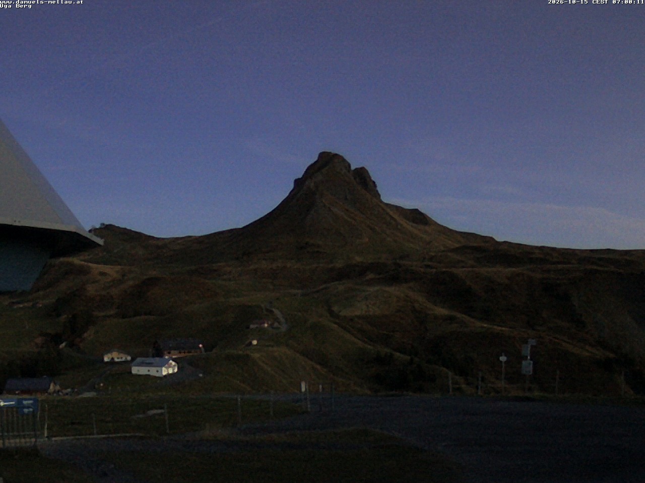 Archiv Foto Webcam Bergstation Uga (1850m)
