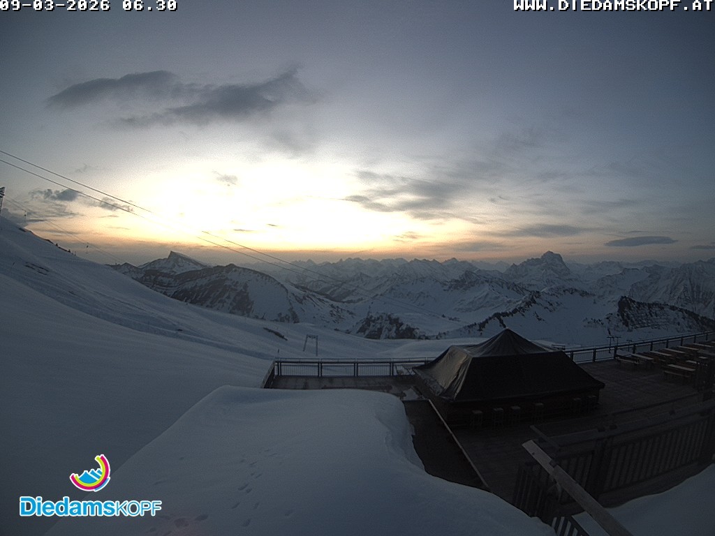 Archiv Foto Webcam Bergstation Diedamskopf, Vorarlberg