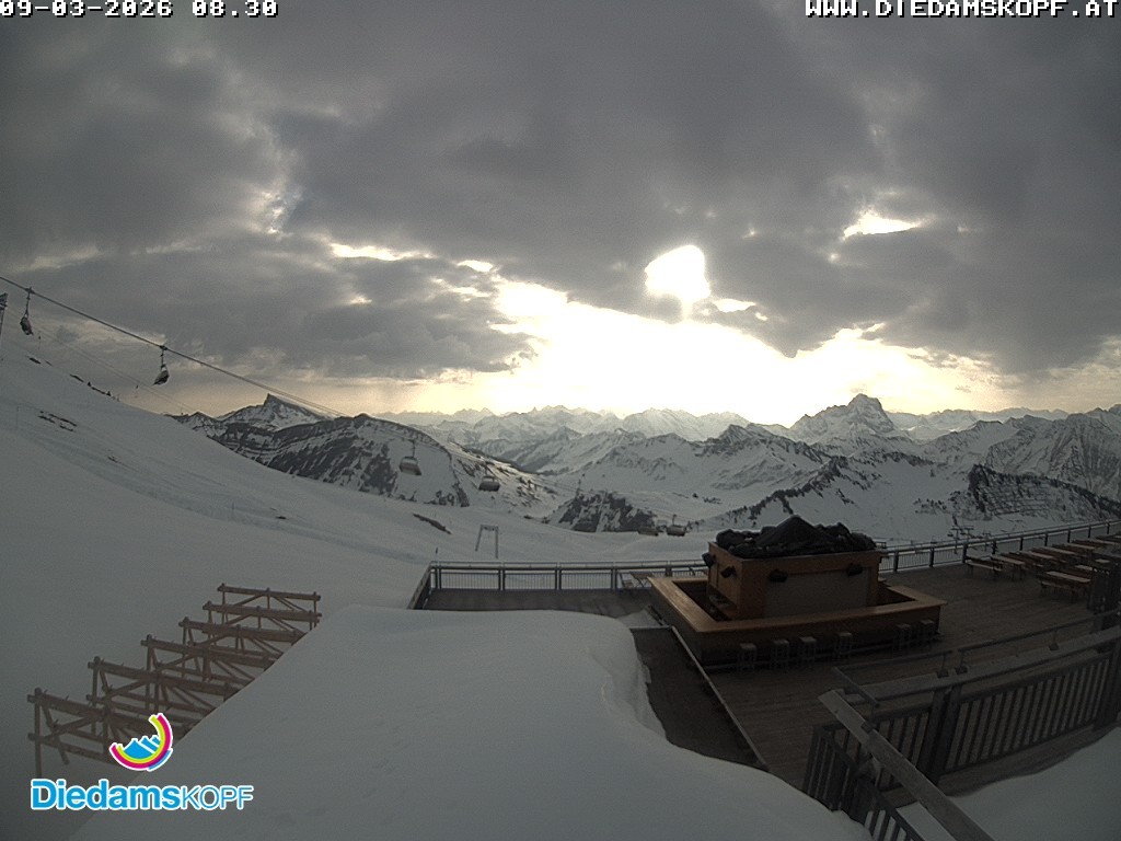 Archiv Foto Webcam Bergstation Diedamskopf, Vorarlberg