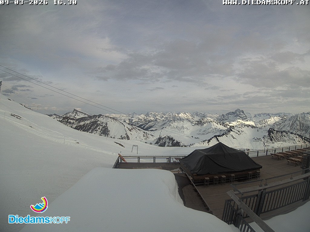 Archiv Foto Webcam Bergstation Diedamskopf, Vorarlberg