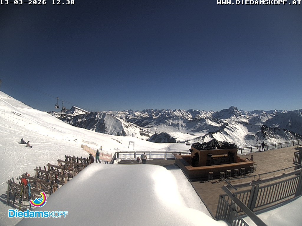 Archiv Foto Webcam Bergstation Diedamskopf, Vorarlberg