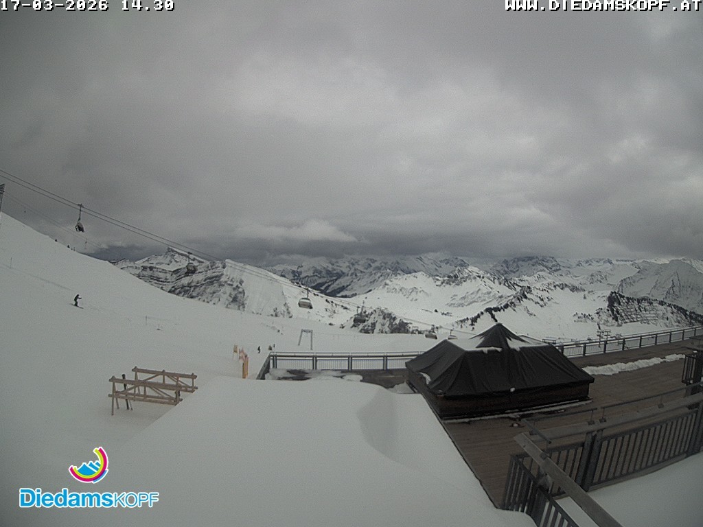 Archiv Foto Webcam Bergstation Diedamskopf, Vorarlberg
