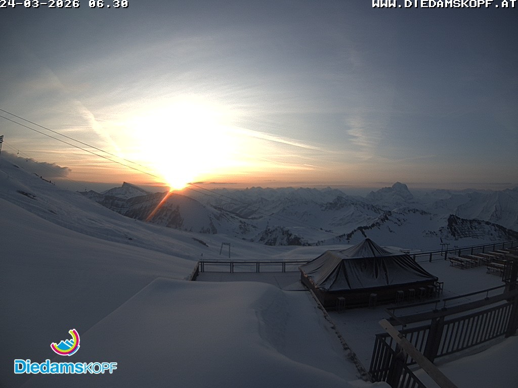 Archiv Foto Webcam Bergstation Diedamskopf, Vorarlberg