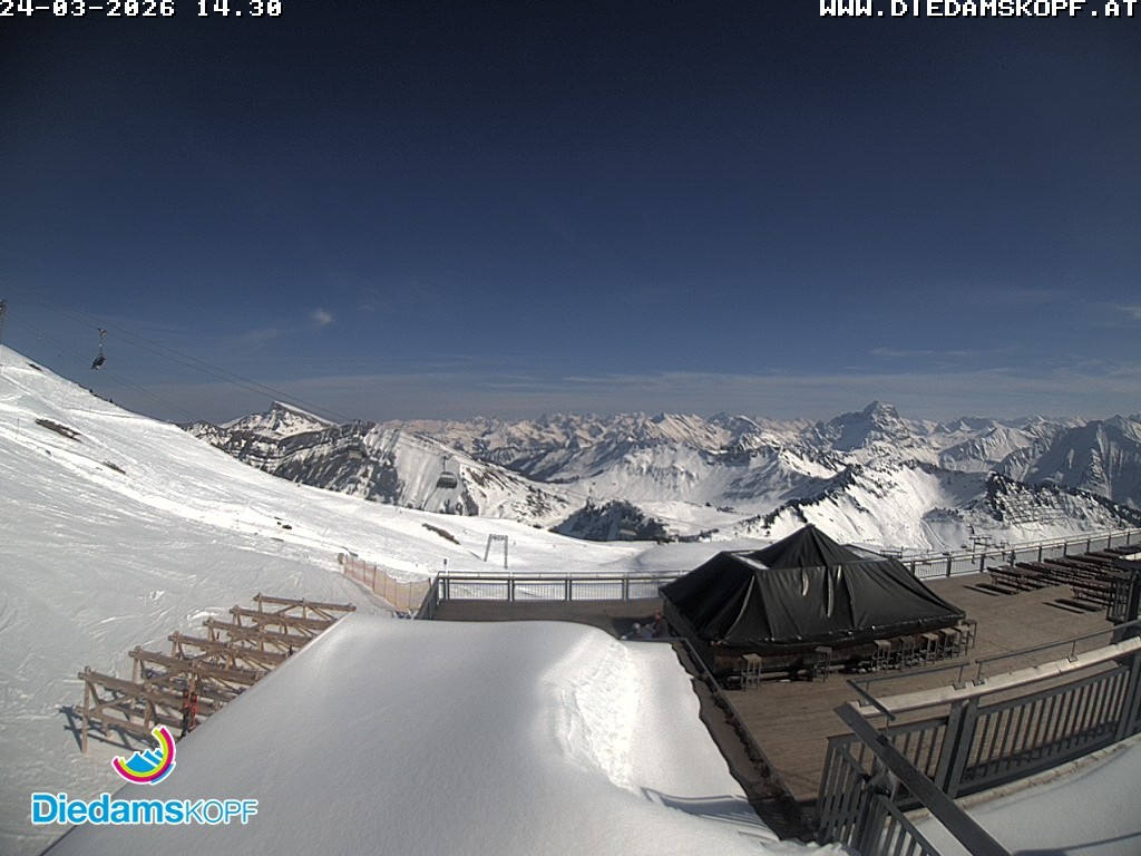 Archiv Foto Webcam Bergstation Diedamskopf, Vorarlberg