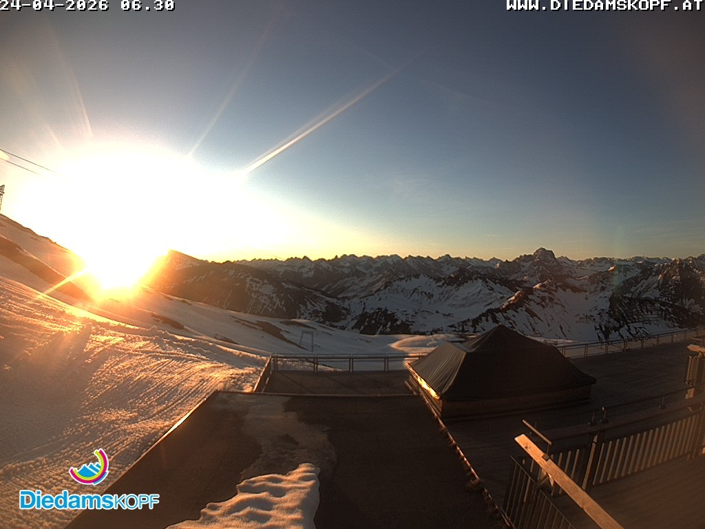 Archived image Webcam mountain station gondola "Diedamskopf", Vorarlberg