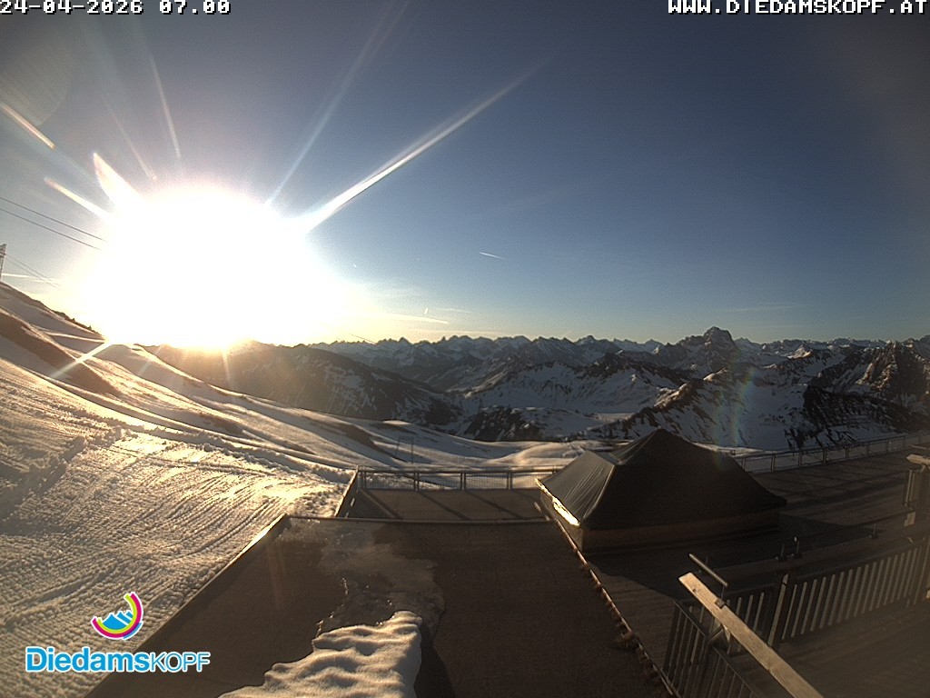 Archived image Webcam mountain station gondola "Diedamskopf", Vorarlberg