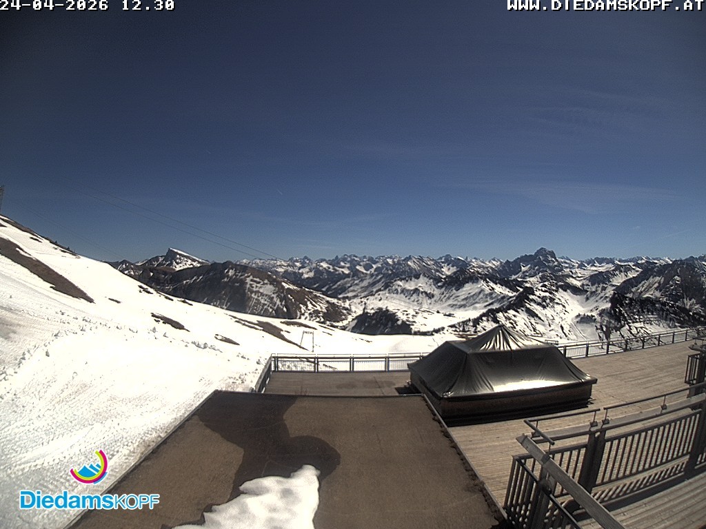 Archived image Webcam mountain station gondola "Diedamskopf", Vorarlberg