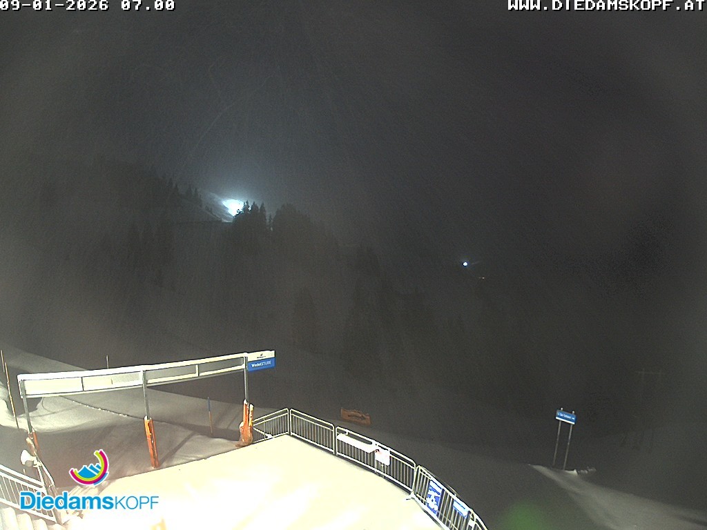Archiv Foto Webcam Diedamskopf: Ausblick Wedelstube