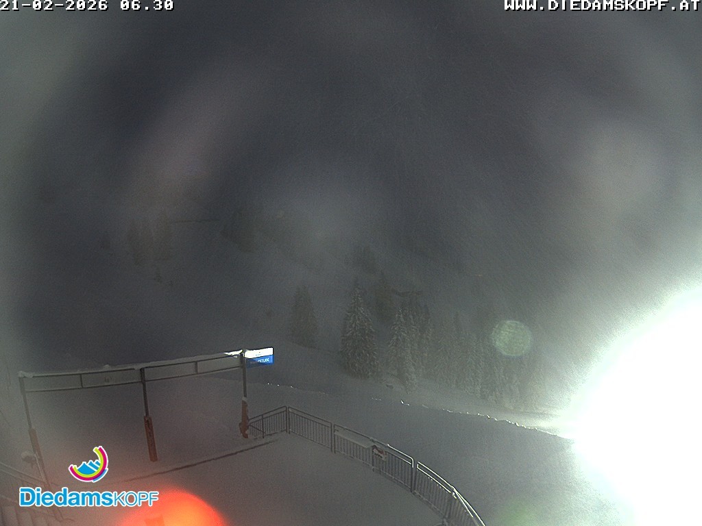 Archiv Foto Webcam Diedamskopf: Ausblick Wedelstube