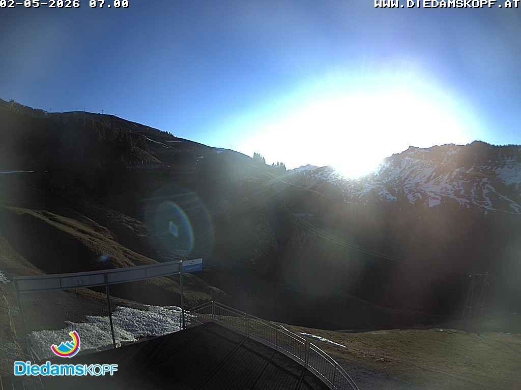 Archiv Foto Webcam Diedamskopf: Ausblick Wedelstube
