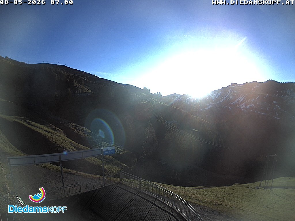 Archiv Foto Webcam Diedamskopf: Ausblick Wedelstube