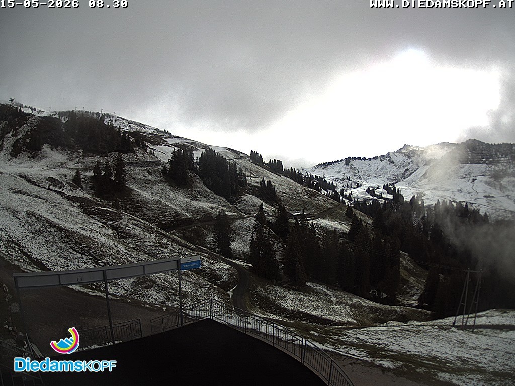 Archiv Foto Webcam Diedamskopf: Ausblick Wedelstube