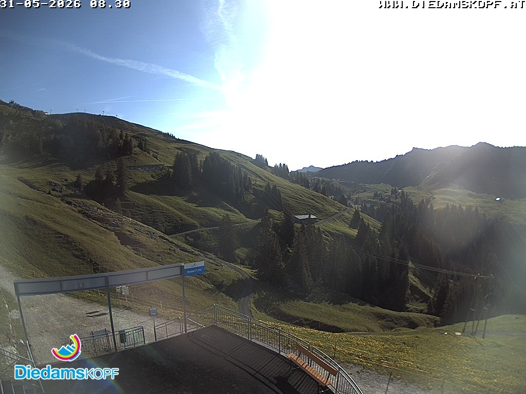 Archiv Foto Webcam Diedamskopf: Ausblick Wedelstube