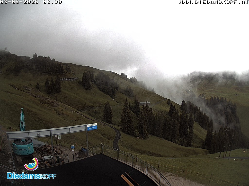 Archiv Foto Webcam Diedamskopf: Ausblick Wedelstube