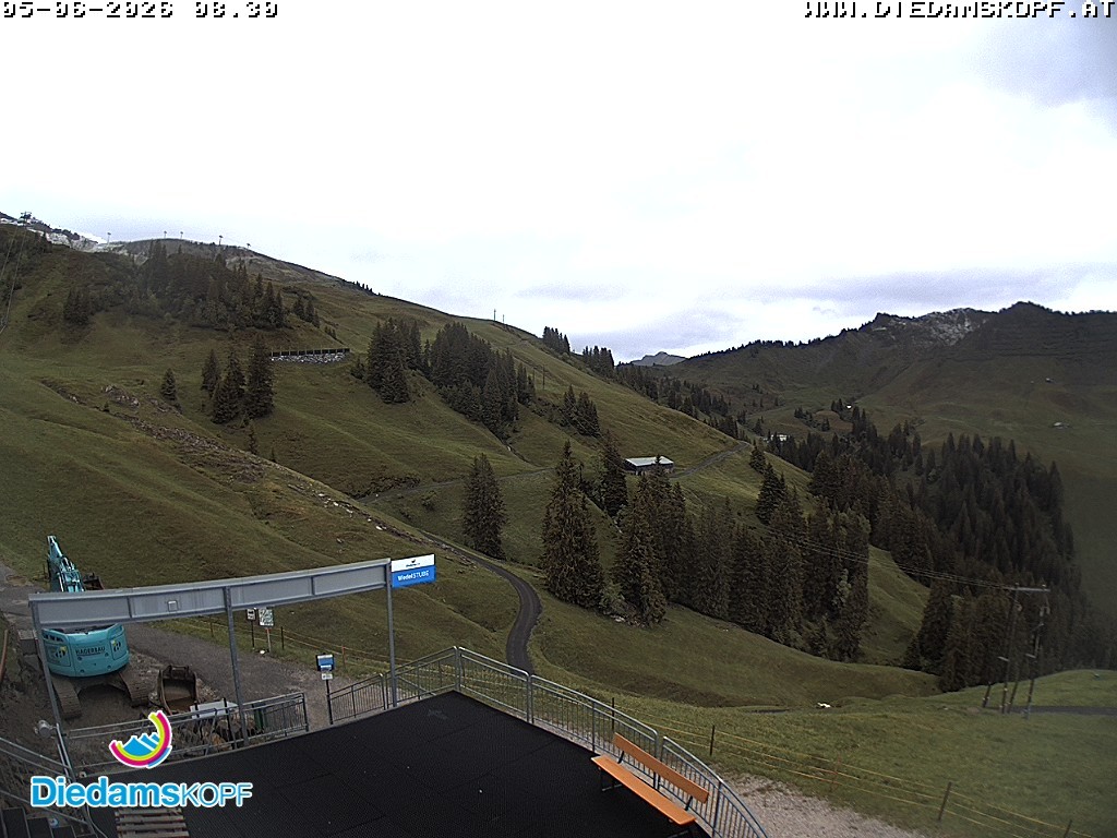 Archiv Foto Webcam Diedamskopf: Ausblick Wedelstube