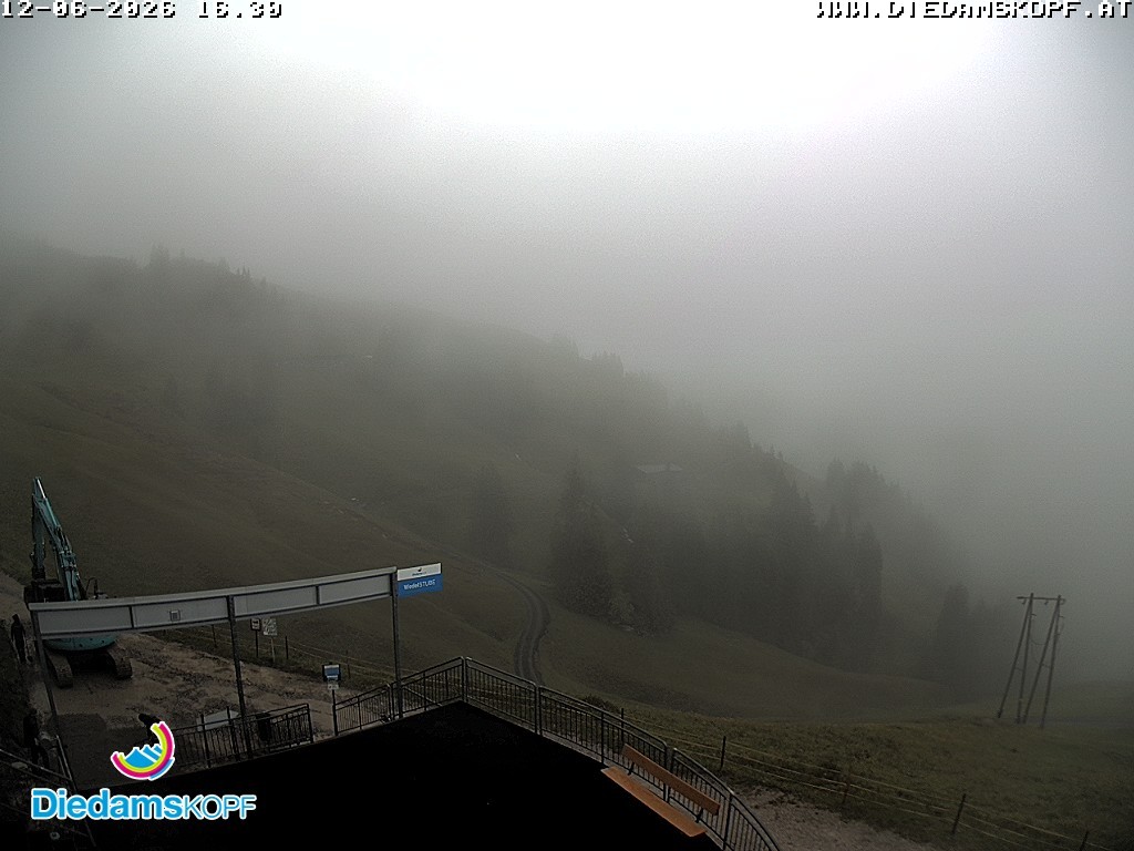 Archiv Foto Webcam Diedamskopf: Ausblick Wedelstube