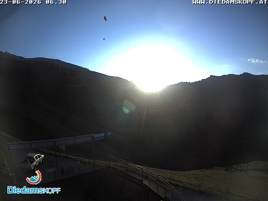 Archiv Foto Webcam Diedamskopf: Ausblick Wedelstube