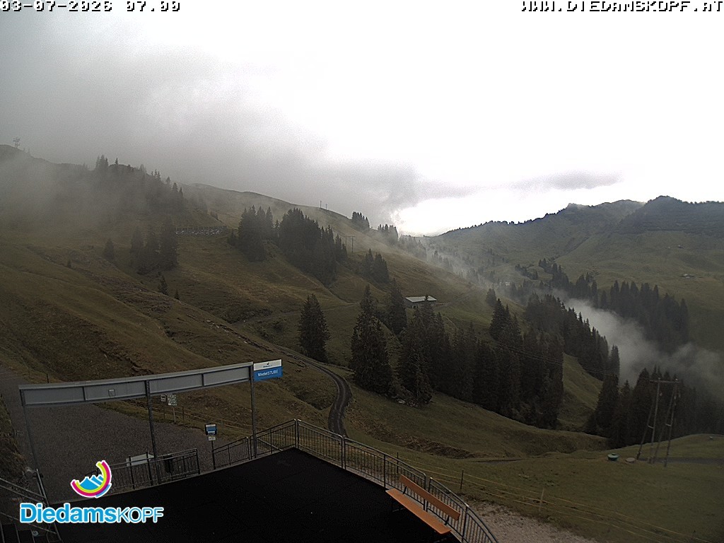 Archiv Foto Webcam Diedamskopf: Ausblick Wedelstube