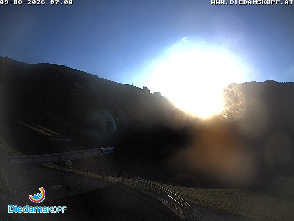Archiv Foto Webcam Diedamskopf: Ausblick Wedelstube