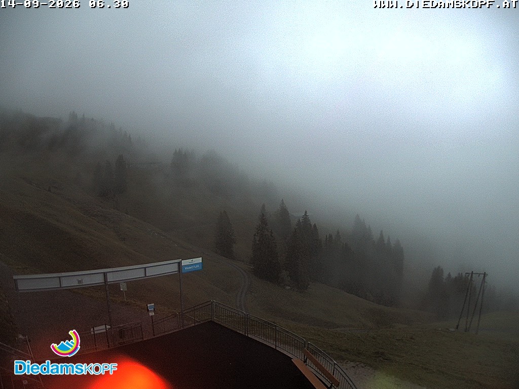 Archiv Foto Webcam Diedamskopf: Ausblick Wedelstube