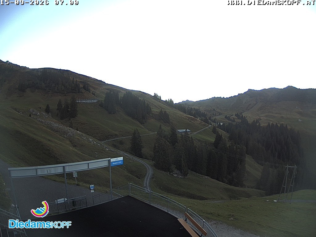 Archiv Foto Webcam Diedamskopf: Ausblick Wedelstube