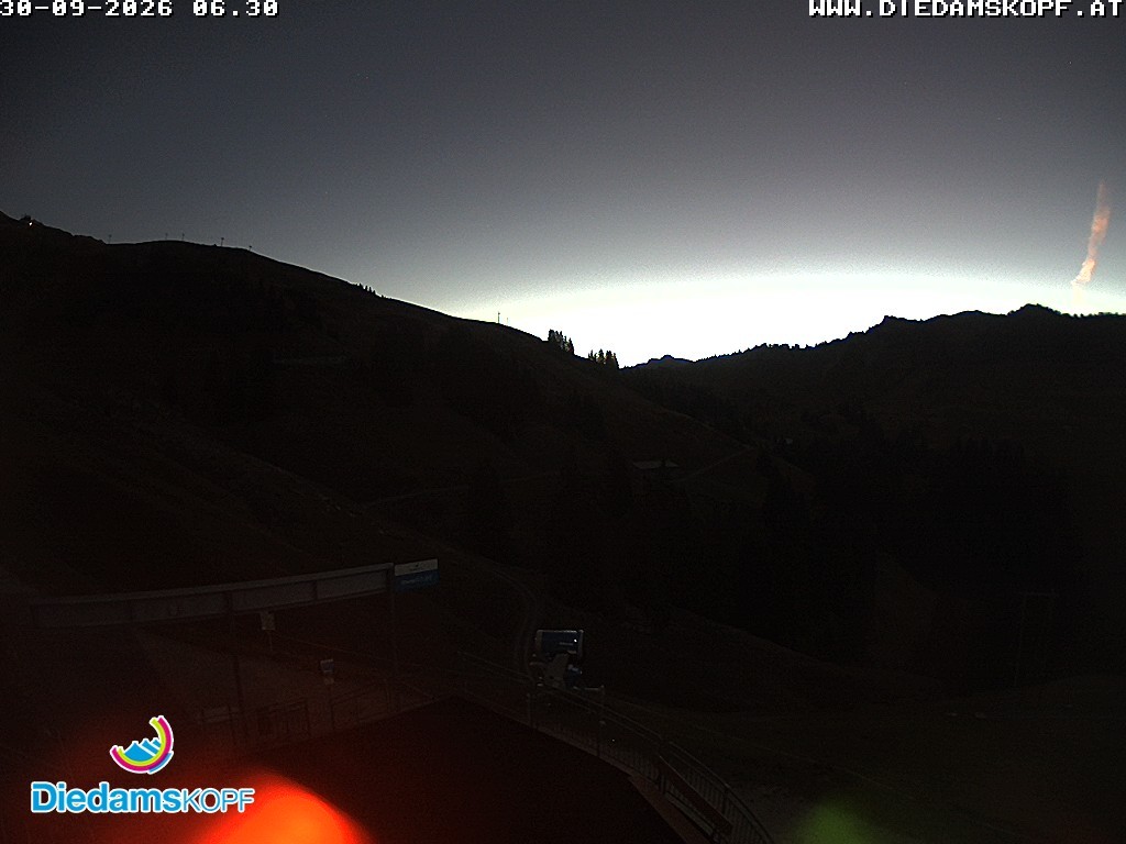 Archiv Foto Webcam Diedamskopf: Ausblick Wedelstube