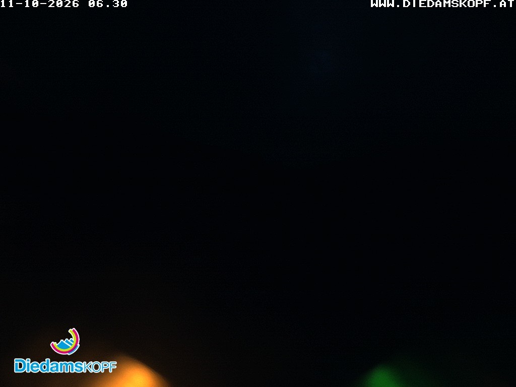 Archived image Webcam Mountain Diedamskopf - View Wedelstube