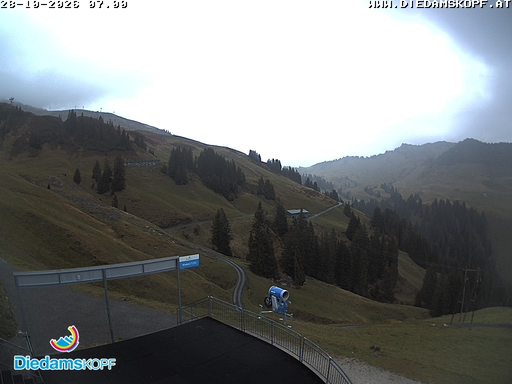Archiv Foto Webcam Diedamskopf: Ausblick Wedelstube