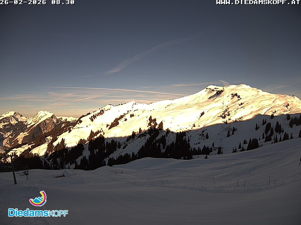 Archived image Webcam Diedamskopf: Panoramic view Breitenalpe