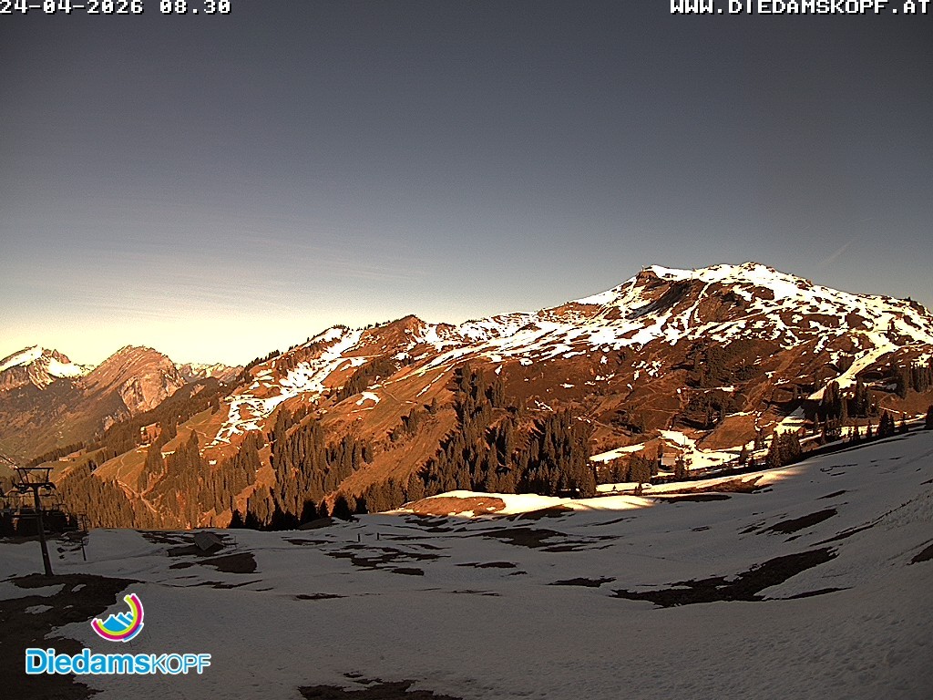 Archived image Webcam Diedamskopf: Panoramic view Breitenalpe