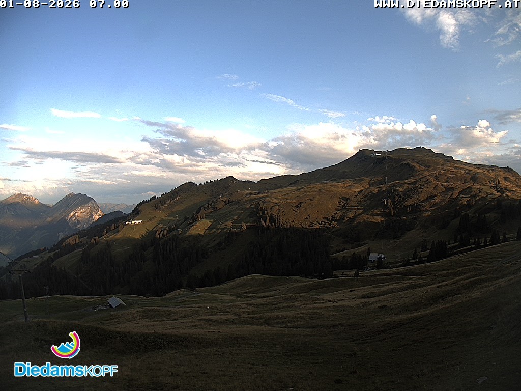 Archived image Webcam Diedamskopf: Panoramic view Breitenalpe