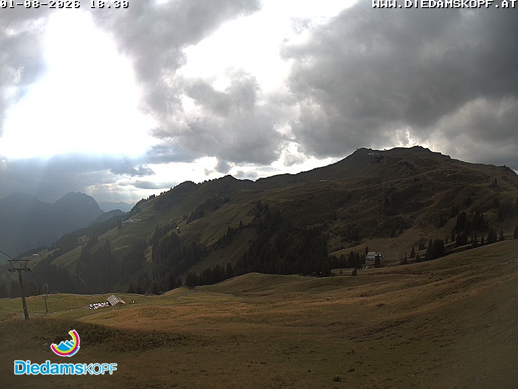 Archived image Webcam Diedamskopf: Panoramic view Breitenalpe