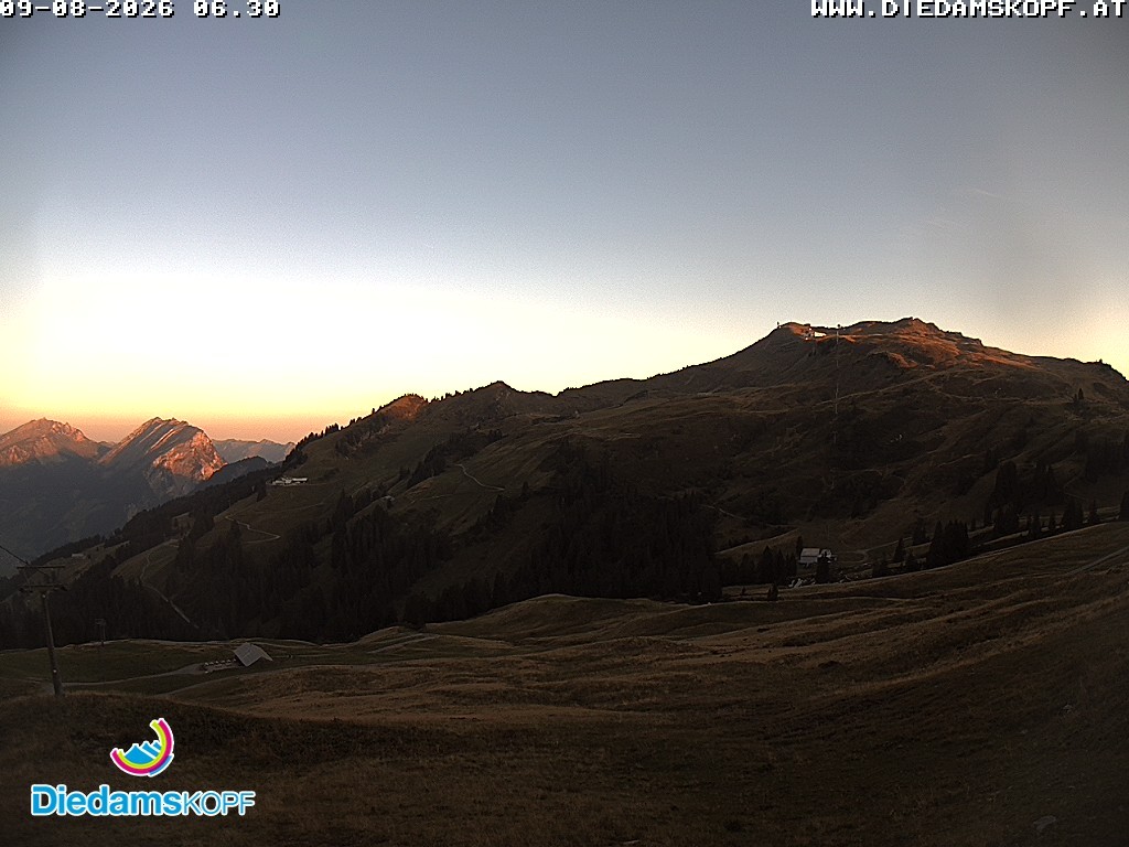 Archived image Webcam Diedamskopf: Panoramic view Breitenalpe
