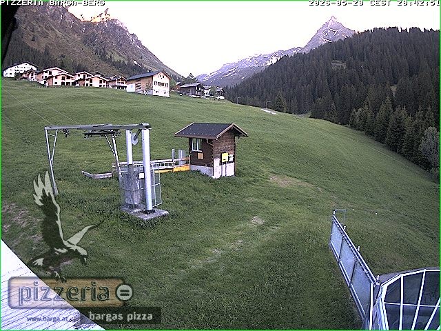 Archived image Webcam restaurant "Pizzeria Barga" in Gargellen, Vorarlberg