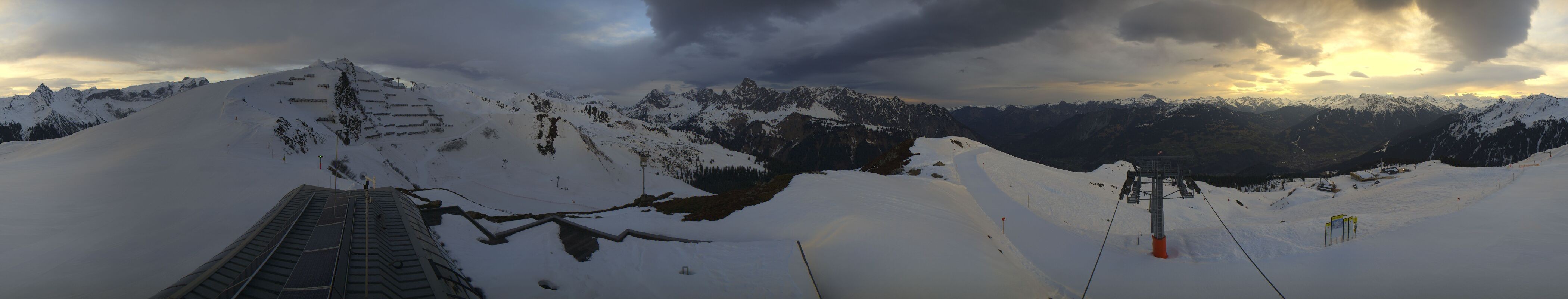 Archiv Foto Webcam Hüttenkopf, Vorarlberg