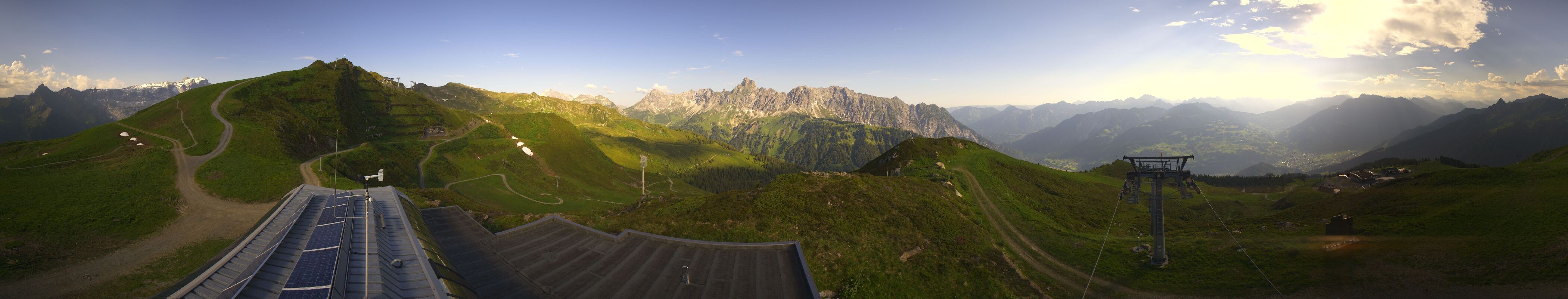 Archiv Foto Webcam Hüttenkopf, Vorarlberg