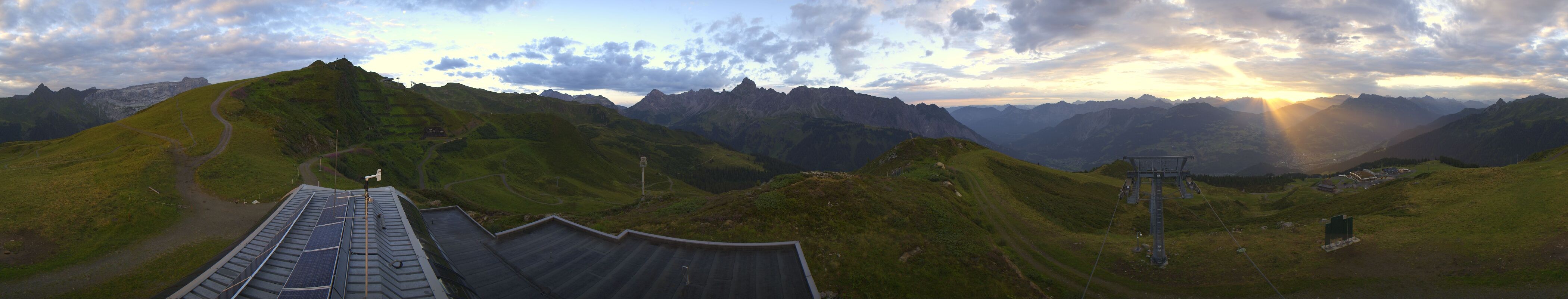 Archiv Foto Webcam Hüttenkopf, Vorarlberg