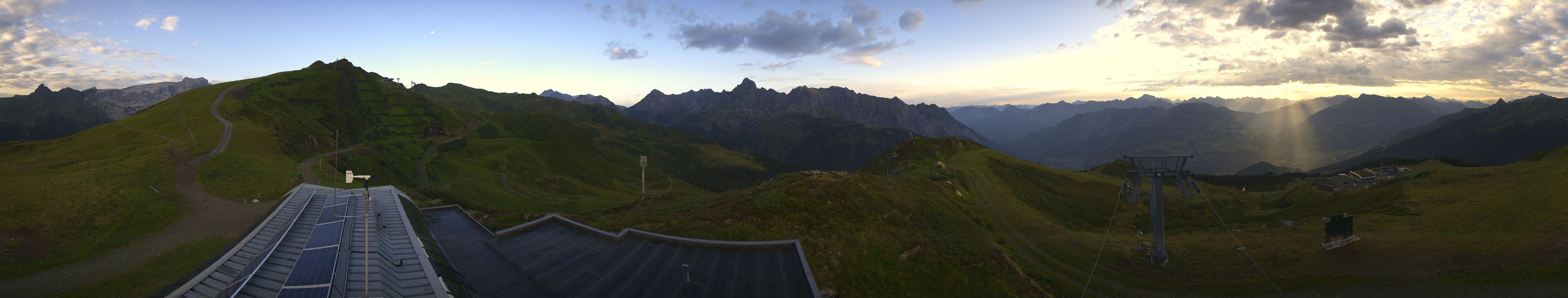Archiv Foto Webcam Hüttenkopf, Vorarlberg