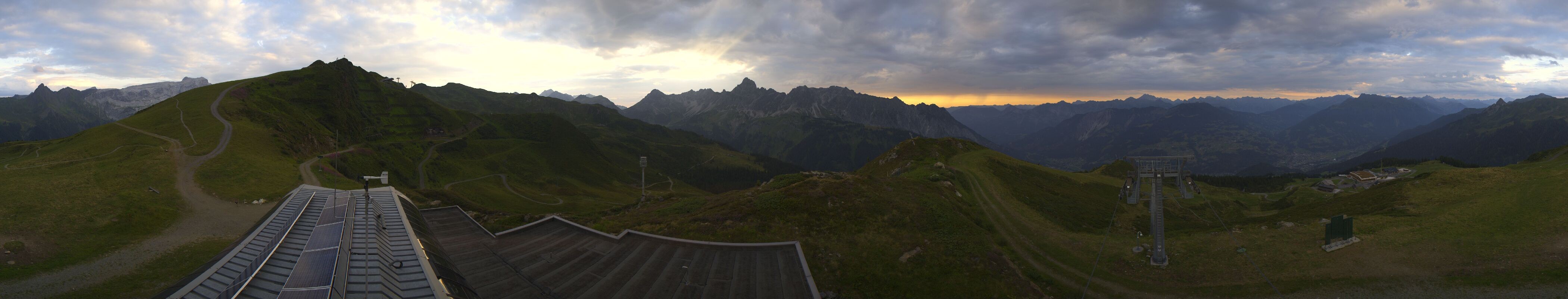 Archiv Foto Webcam Hüttenkopf, Vorarlberg