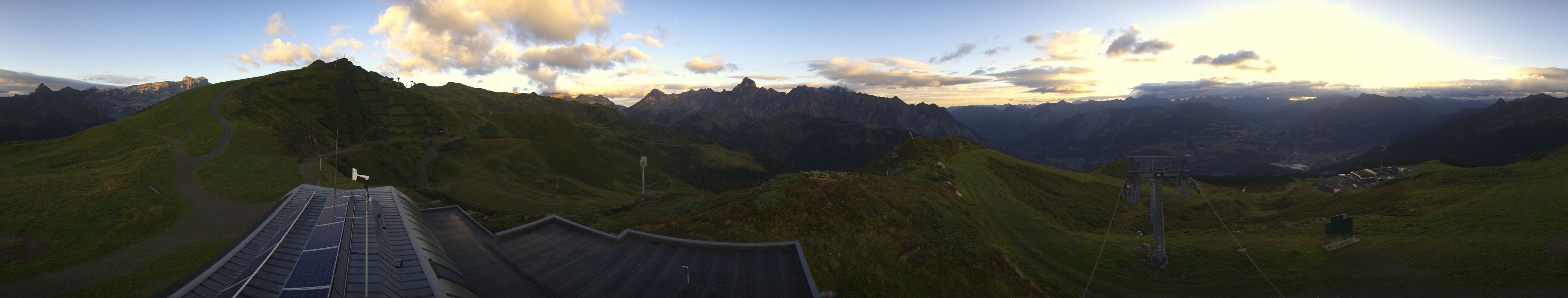 Archiv Foto Webcam Hüttenkopf, Vorarlberg