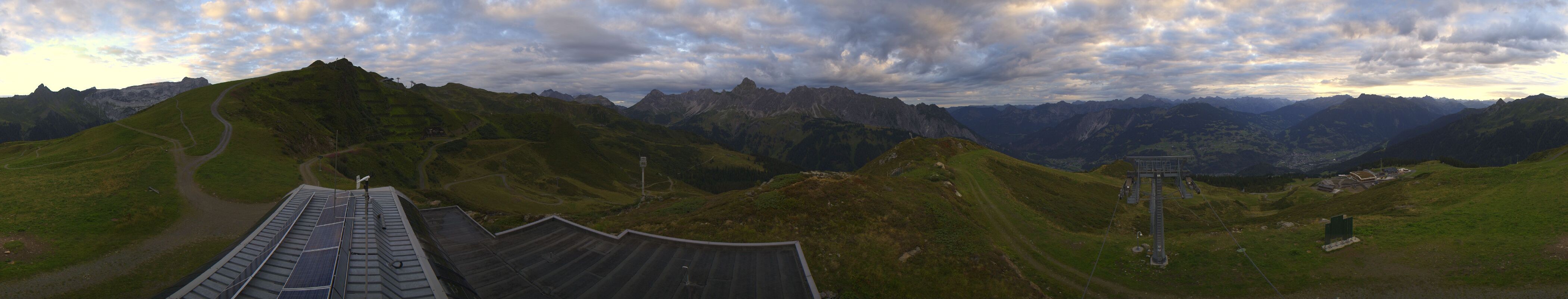 Archiv Foto Webcam Hüttenkopf, Vorarlberg