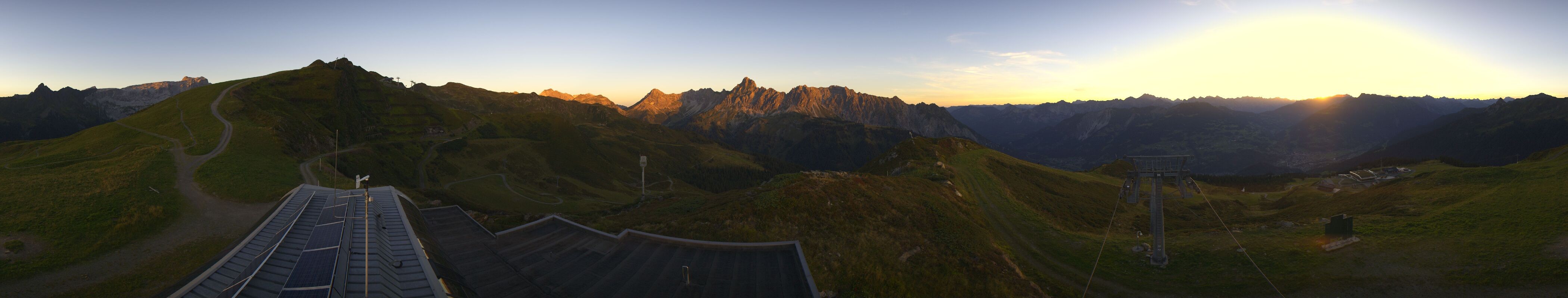 Archiv Foto Webcam Hüttenkopf, Vorarlberg
