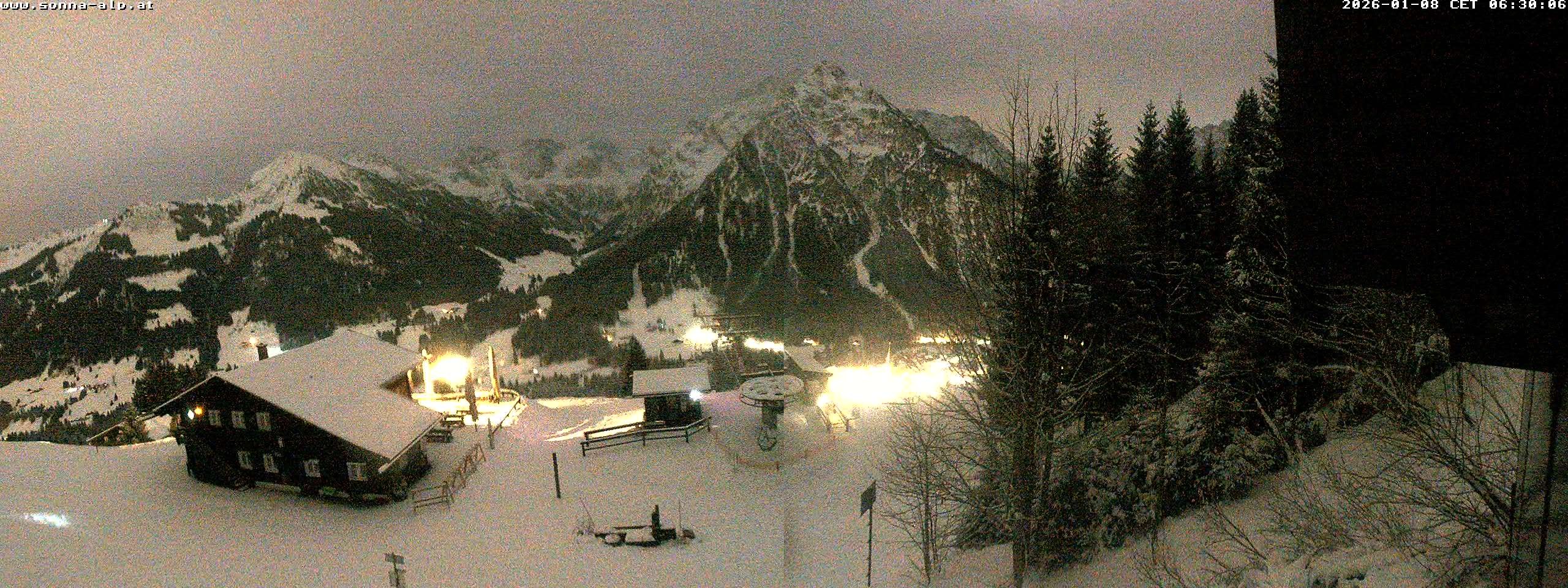 Archived image Webcam Sonna-Alp, Mittelberg