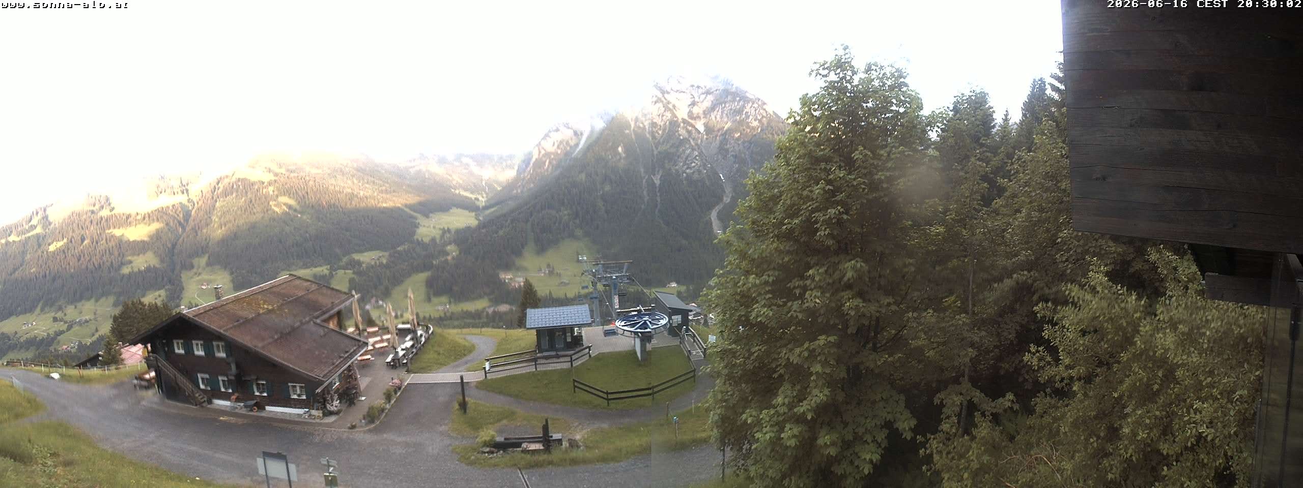 Archived image Webcam Sonna-Alp, Mittelberg
