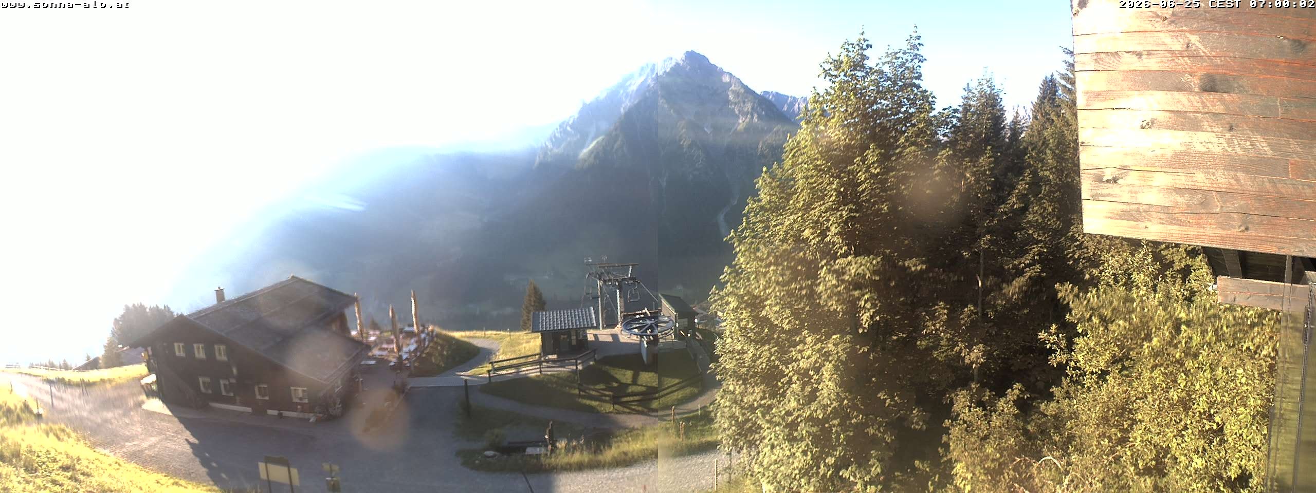 Archived image Webcam Sonna-Alp, Mittelberg